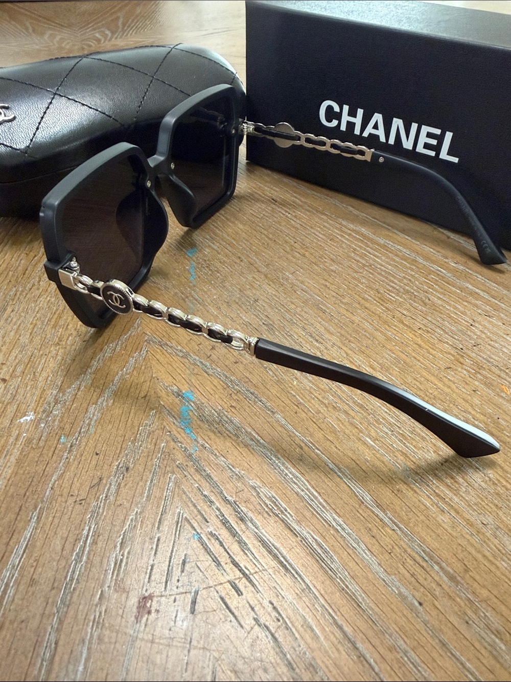 CHANEL Black Oversized Square Sunglasses with Silver CC Accents - Picture 7 of 9